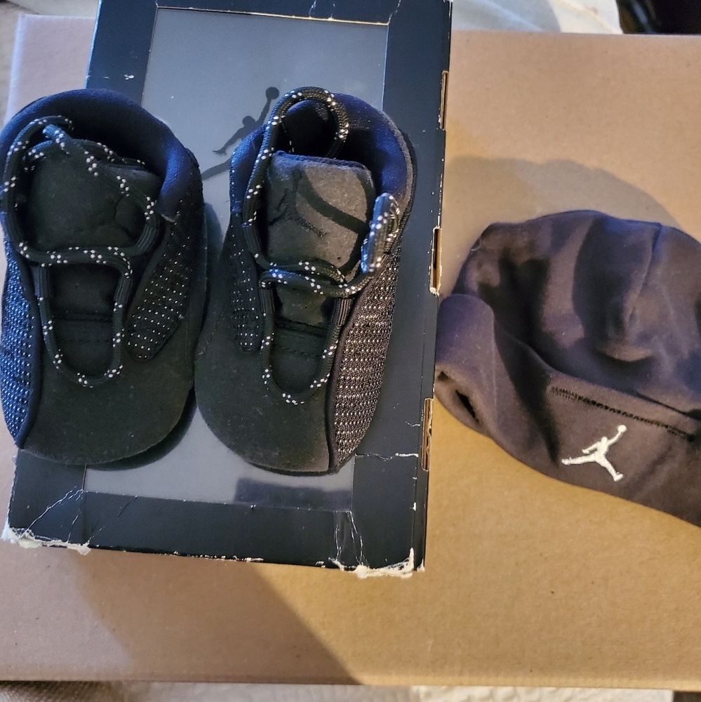 Infant Jordan's Gift Set